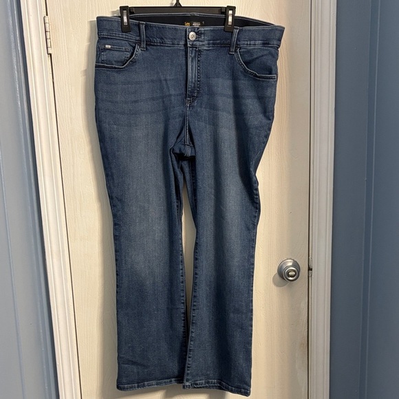 Lee Denim - Lee Women's Straight Leg Jeans in Deep Blue